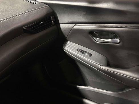 Used 2024 Nissan Sentra SV image 29