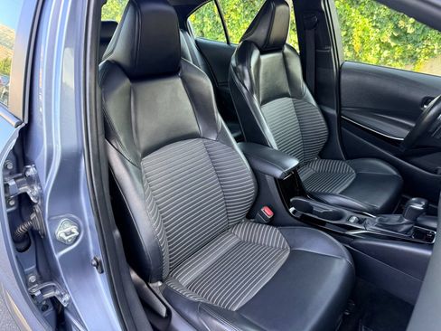 Used 2022 Toyota Corolla XSE w/ Carpet Mat Package (TMS) FWD image 24