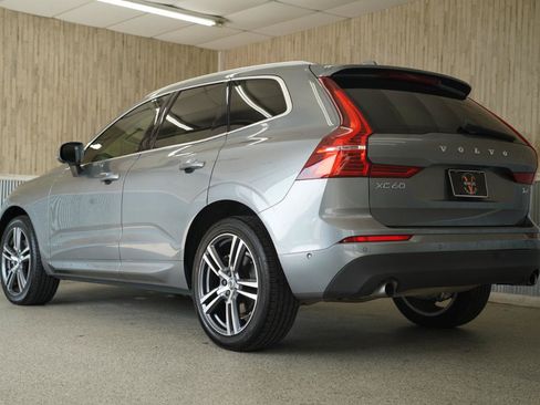 Used 2018 Volvo XC60 T6 Momentum w/ Convenience Package AWD/4WD image 7