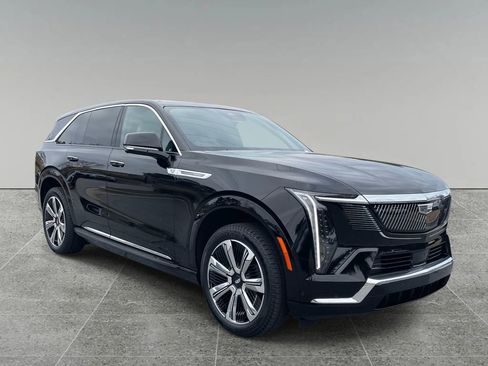 New 2025 Cadillac Escalade IQ Luxury 1 w/ Smart Trailering package image 7