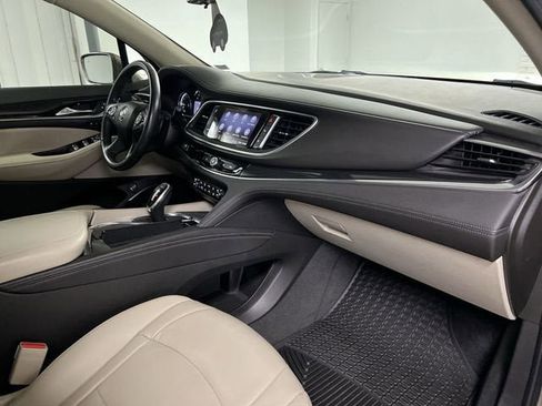 Certified 2020 Buick Enclave Premium w/ Surround and Sites Package FWD image 29