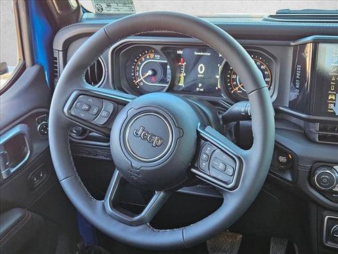 New 2026 Jeep Gladiator Rubicon image 12