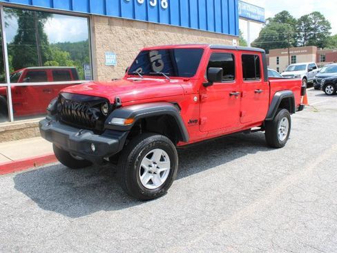 Used 2020 Jeep Gladiator Sport w/ Quick Order Package 24S AWD/4WD image 3