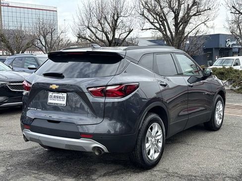 Used 2022 Chevrolet Blazer LT image 2