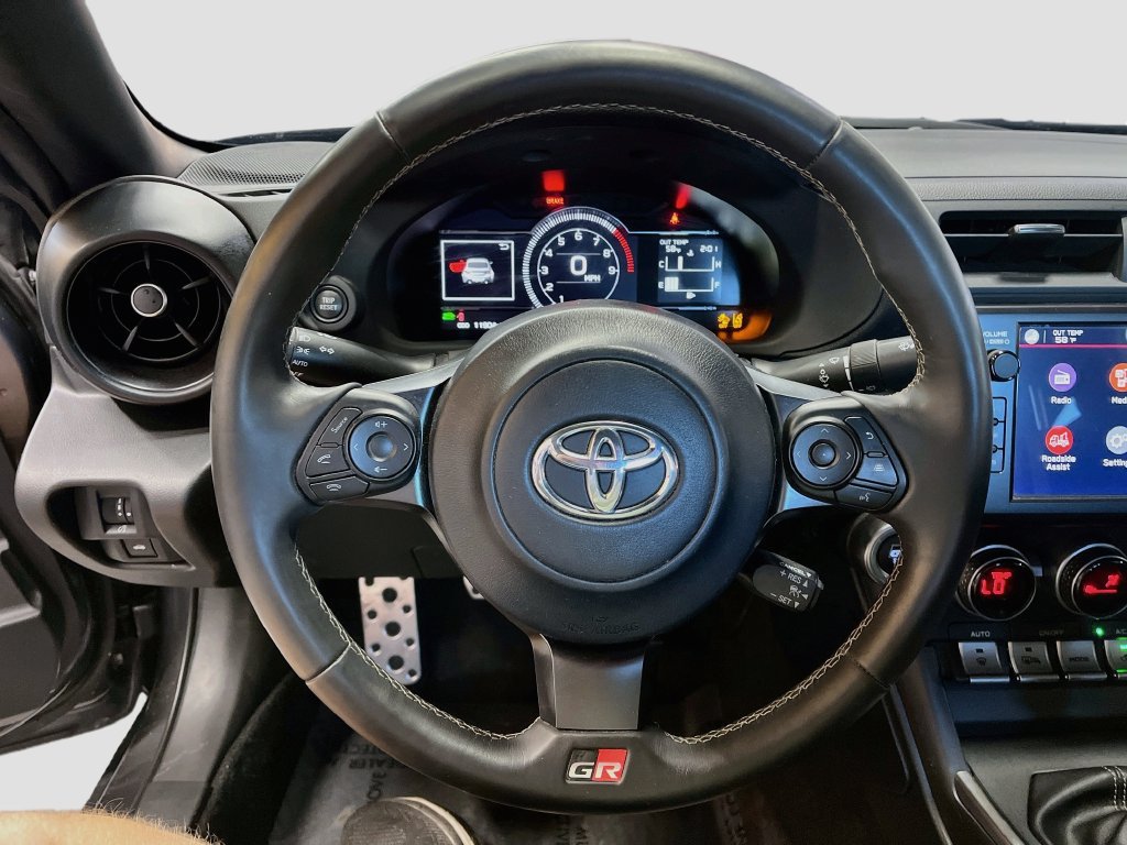 Used 2024 Toyota GR86 Premium RWD image 11