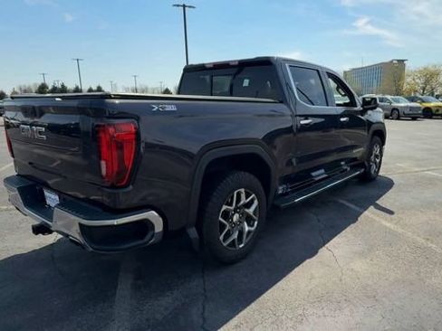 Used 2023 GMC Sierra 1500 SLT w/ SLT Premium Plus Package AWD/4WD image 8