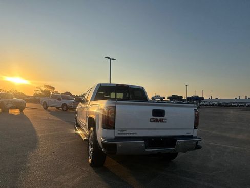 Used 2017 GMC Sierra 1500 SLT RWD image 18