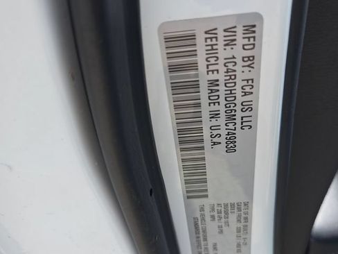 Used 2021 Dodge Durango GT RWD image 6