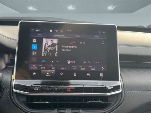 New 2026 Jeep Compass Latitude image 23