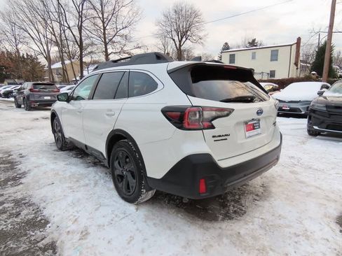 Used 2020 Subaru Outback Onyx Edition XT image 4