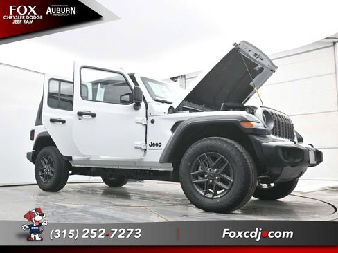 New 2026 Jeep Wrangler Unlimited Sport image 32