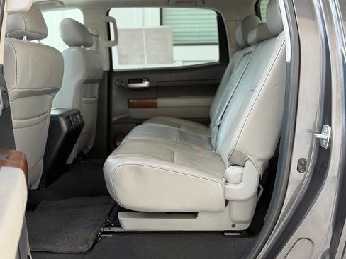 Used 2012 Toyota Tundra Limited w/ Platinum Pkg image 52