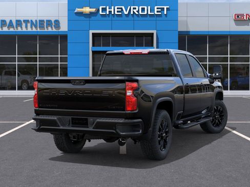 New 2026 Chevrolet Silverado 2500 Custom w/ Custom Value Package image 4