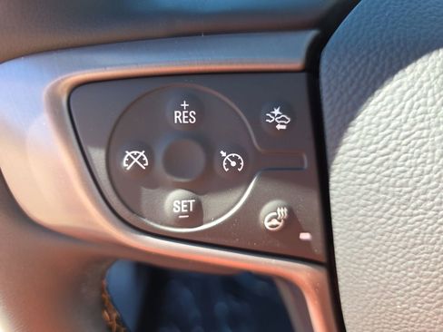 Used 2023 GMC Terrain AT4 image 17