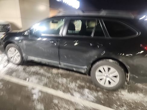 Used 2018 Subaru Outback 2.5i Premium image 8