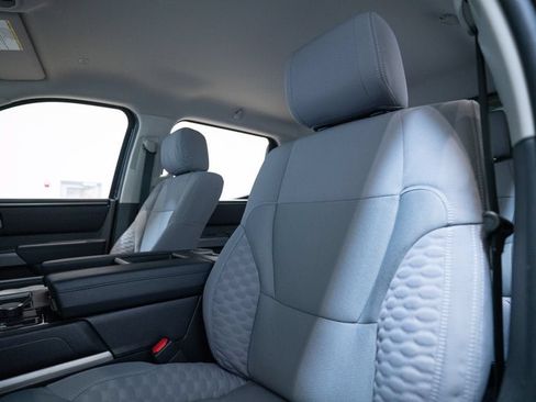 Used 2024 Toyota Tundra SR5 AWD/4WD image 17
