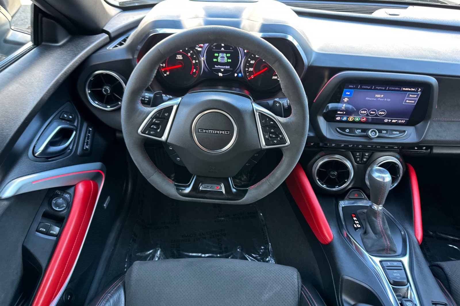 Used 2021 Chevrolet Camaro ZL1 RWD image 16