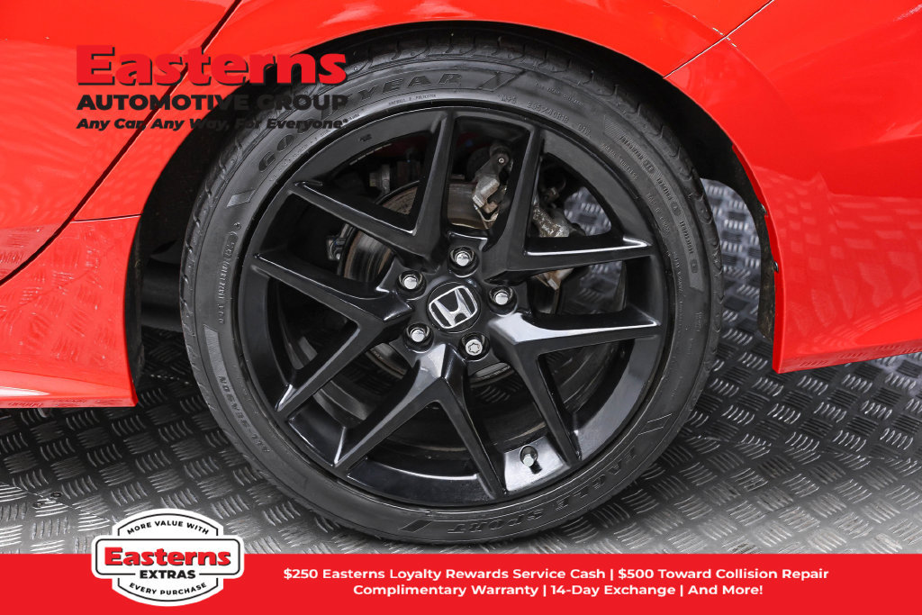 Used 2025 Honda Civic Sport image 9