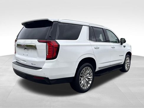 Used 2023 GMC Yukon SLT AWD/4WD image 13