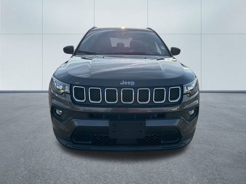Certified 2023 Jeep Compass Latitude image 10