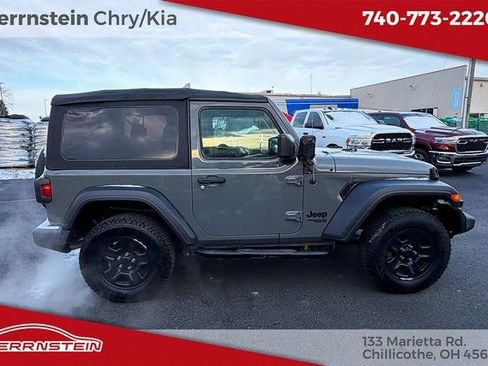 Used 2021 Jeep Wrangler Sport image 21