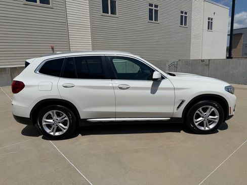 Used 2019 BMW X3 xDrive30i w/ Driving Assistance Package AWD/4WD image 2