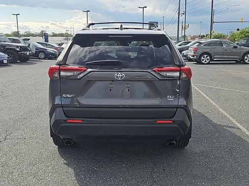 Used 2019 Toyota RAV4 XLE Premium w/ Cold Weather Package image 15