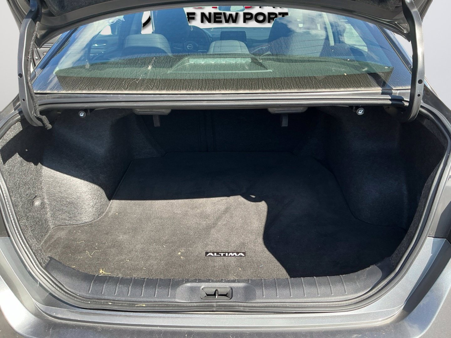 Certified 2025 Nissan Altima 2.5 SV FWD image 12