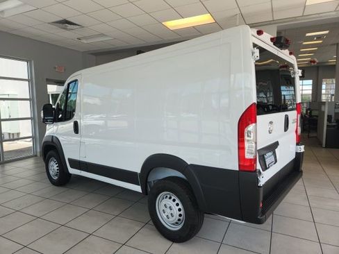 New 2025 RAM ProMaster 1500 w/ Convenience Group FWD image 10