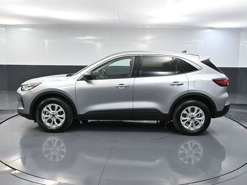 Used 2024 Ford Escape Active image 10