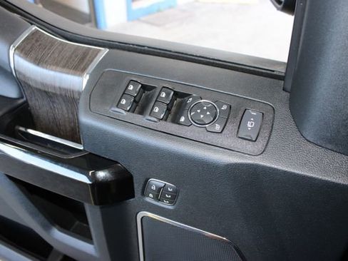 Used 2021 Ford F250 Lariat w/ Lariat Ultimate Package image 20