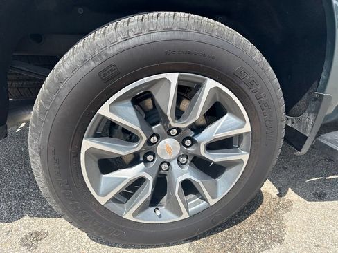 Used 2025 Chevrolet Silverado 1500 LT w/ All Star Edition Plus RWD image 9