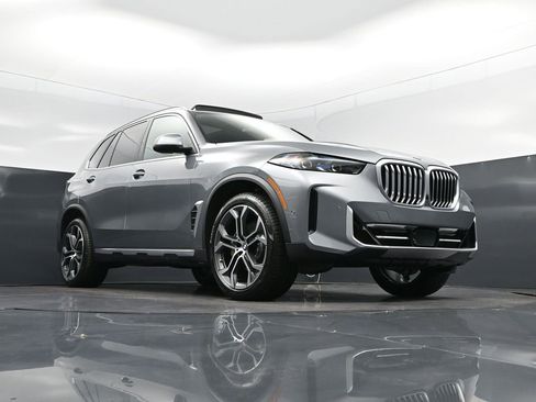 New 2026 BMW X5 sDrive40i image 45