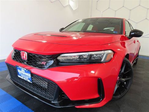 Used 2023 Honda Civic Type R image 1
