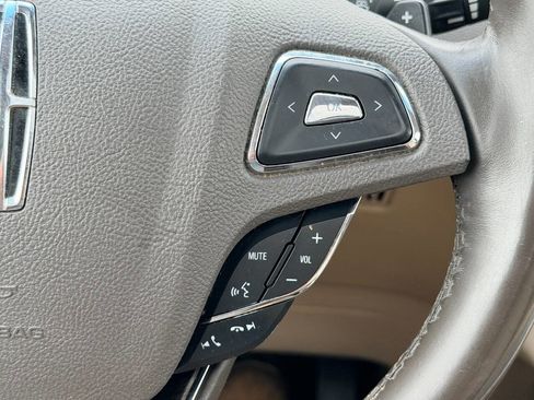 Used 2018 Lincoln MKX Reserve w/ Lincoln MKX Climate Package image 29