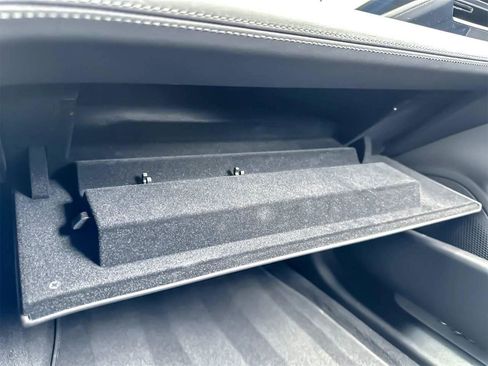 Certified 2023 Porsche Taycan Turbo image 99