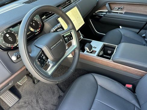 New 2026 Land Rover Range Rover SE AWD/4WD image 4