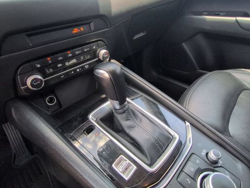 Used 2025 MAZDA CX-5 AWD 2.5 S w/ Preferred Package image 19