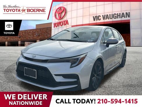 Certified 2025 Toyota Corolla SE w/ SE Premium Package FWD image 1