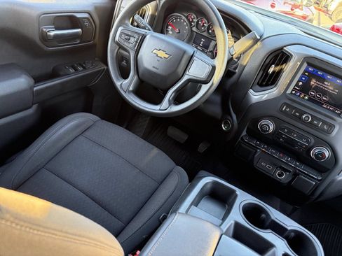 Certified 2022 Chevrolet Silverado 1500 Custom RWD image 15