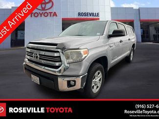 Used 2016 Toyota Tundra SR5 AWD/4WD video 1