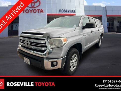 Used 2016 Toyota Tundra SR5 AWD/4WD image 1
