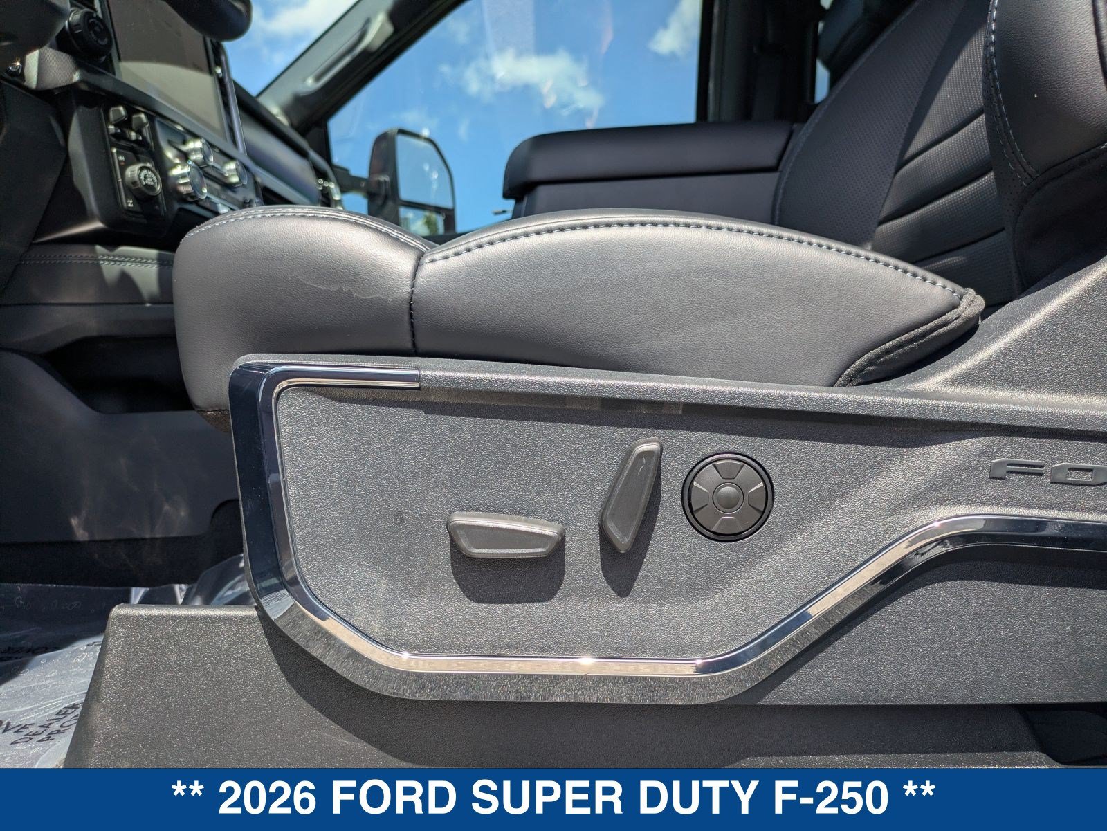New 2026 Ford F250 Platinum w/ Tremor Off-Road Package AWD/4WD image 28