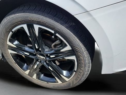Used 2022 Kia K5 GT-Line FWD image 39