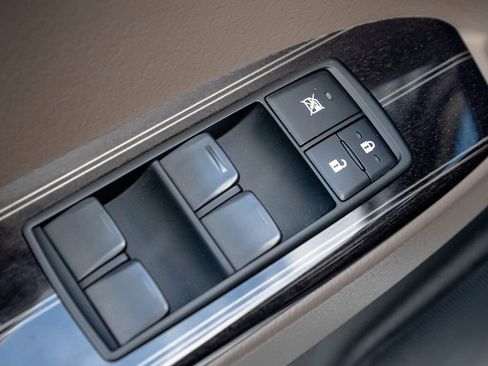 Certified 2021 Lexus GX 460 Premium w/ Premium Package AWD/4WD image 20