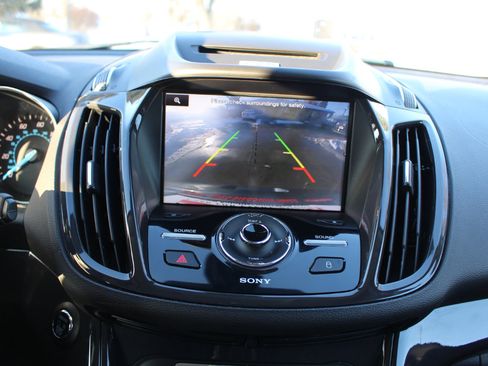 Used 2014 Ford Escape Titanium image 25