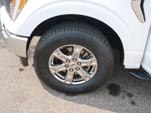 Certified 2022 Ford F150 XLT w/ Equipment Group 302A High AWD/4WD image 15