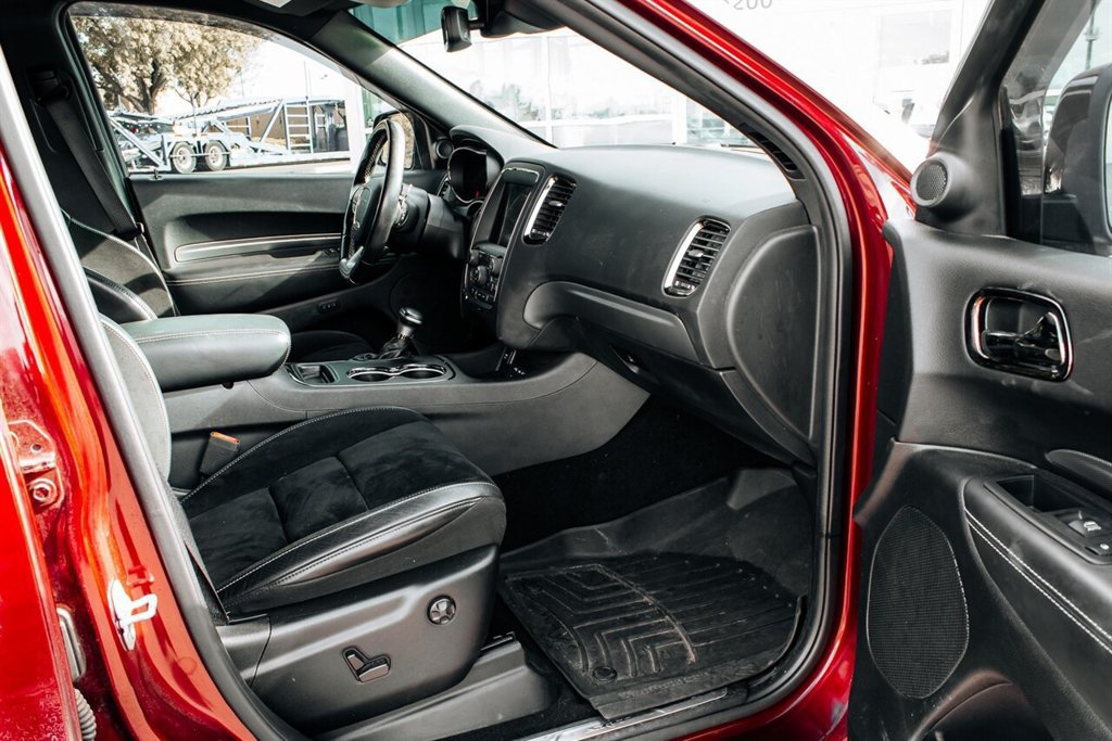 Used 2020 Dodge Durango SRT w/ Technology Group AWD/4WD image 36