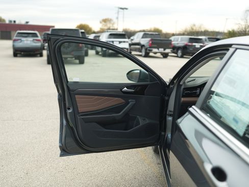 New 2026 Volkswagen Jetta SEL image 27