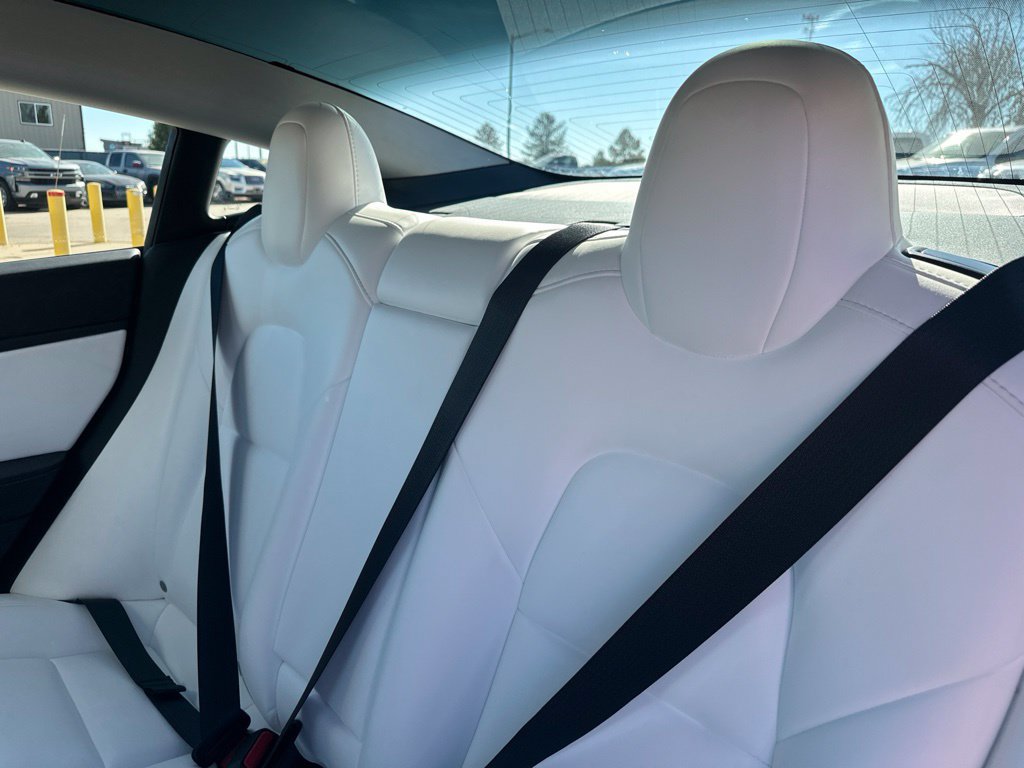 Used 2019 Tesla Model 3 Performance AWD/4WD image 18
